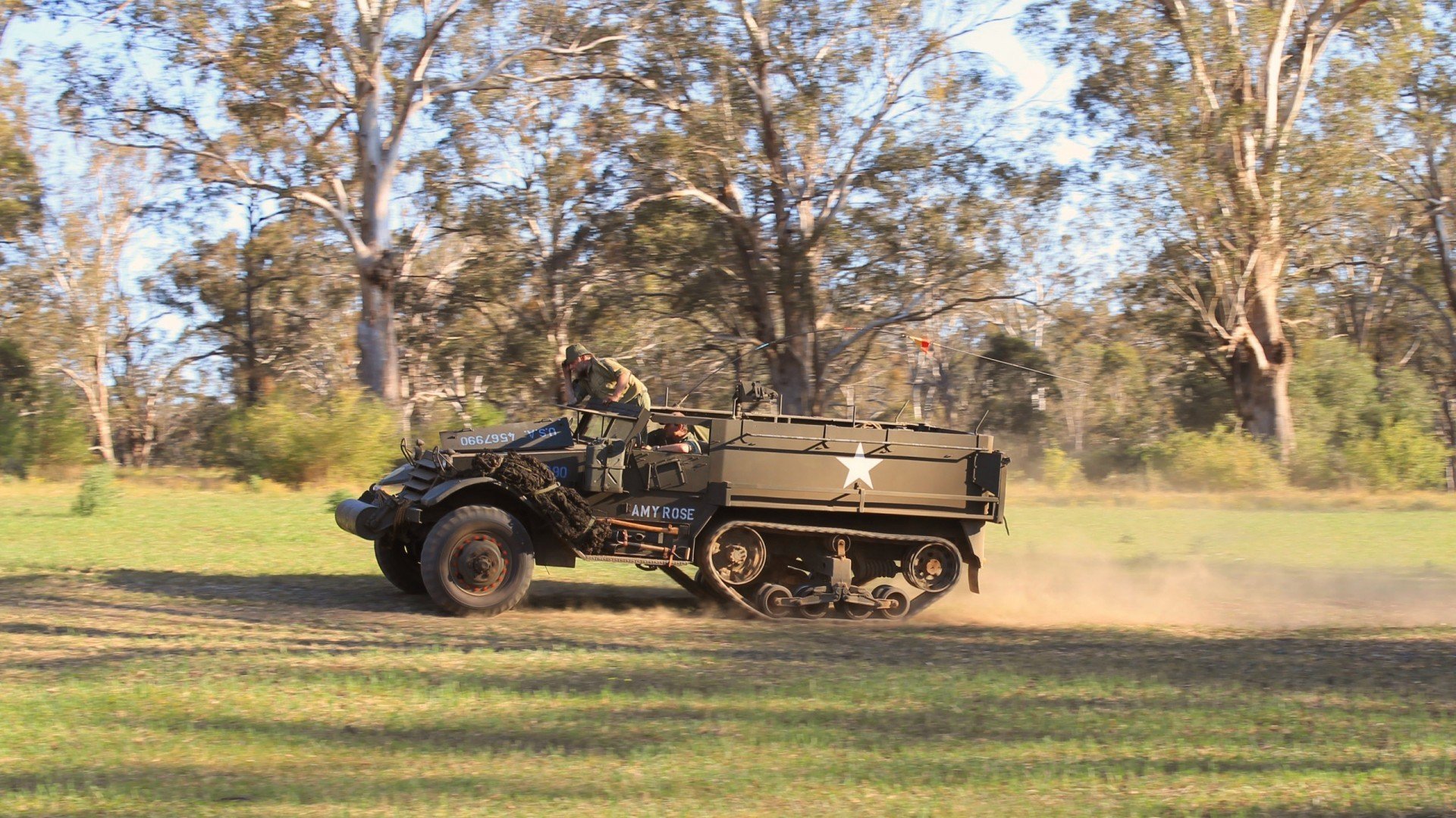 中场创造力对比赛节奏控制的核心作用，中场如何控制比赛节奏