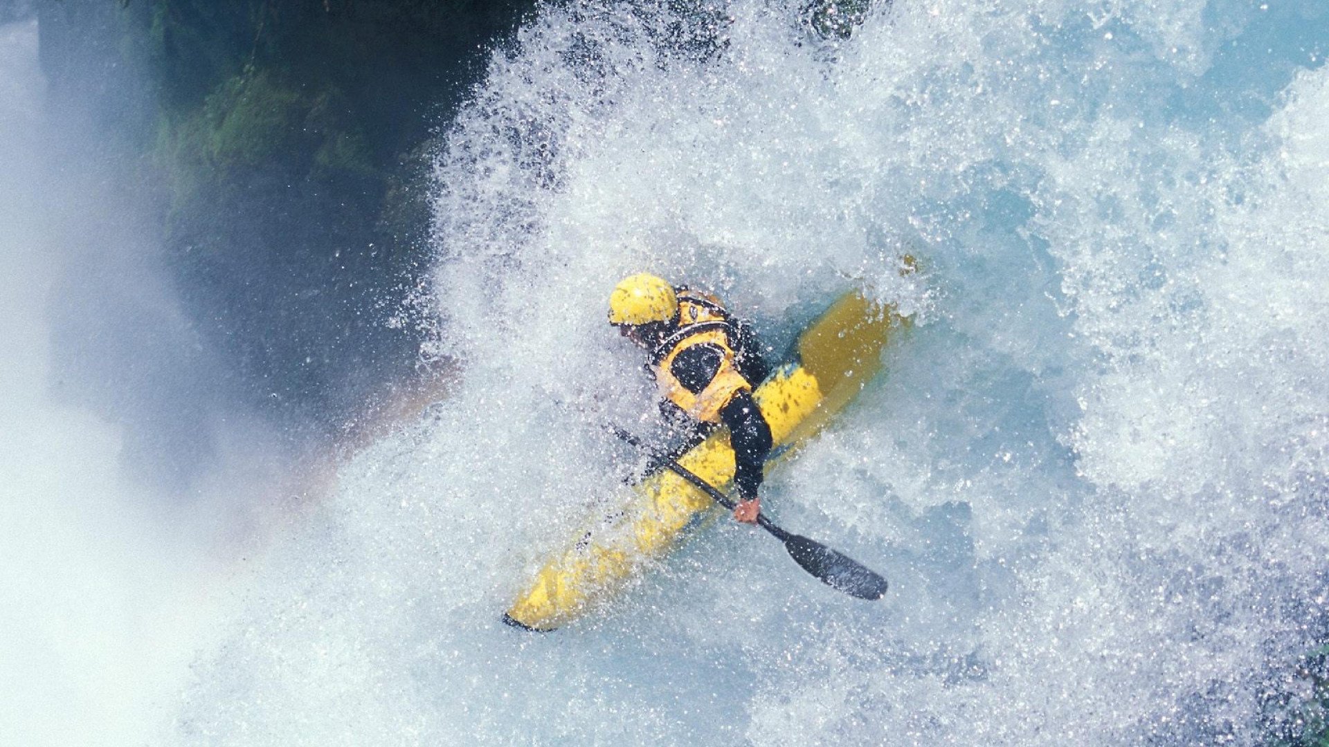 世界青年自行车环法挑战赛火爆全场,环法自行车赛是世界最著名的
